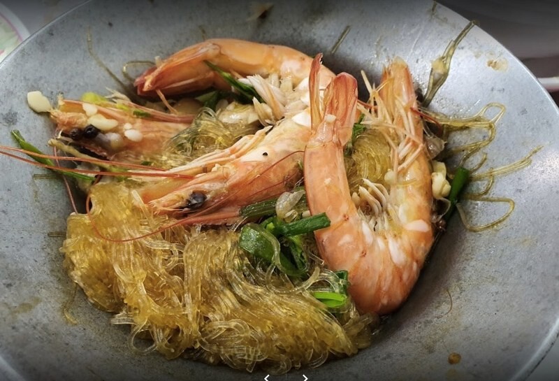 ร้านอาหารบรรทัดทอง